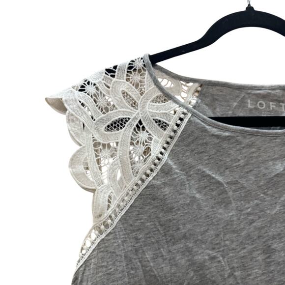 LOFT Gray Sleeveless Top Lace Flutter Sleeve Womens Medium Summer Minimalist - Picture 3 of 6
